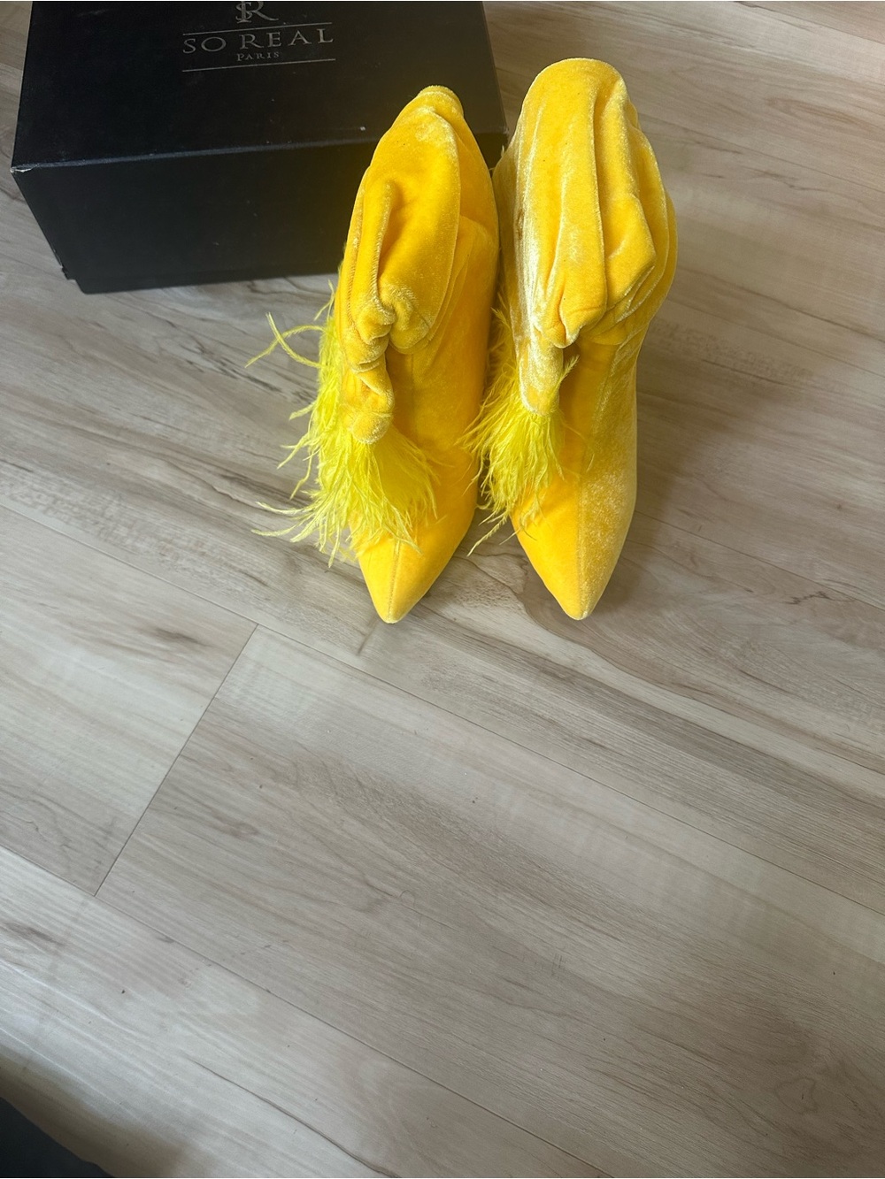 So Real Paris Yellow Velvet Feather Pointed-Toe Booties